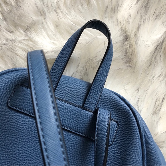 Guess Backpack - Picture 11 of 15